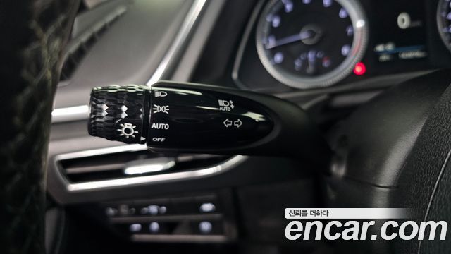 Hyundai Sonata 2022 — photo 30