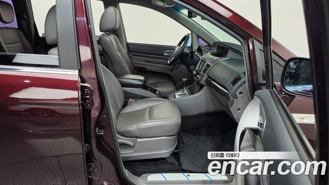 KG Mobility KORANDO 2015 — photo 11