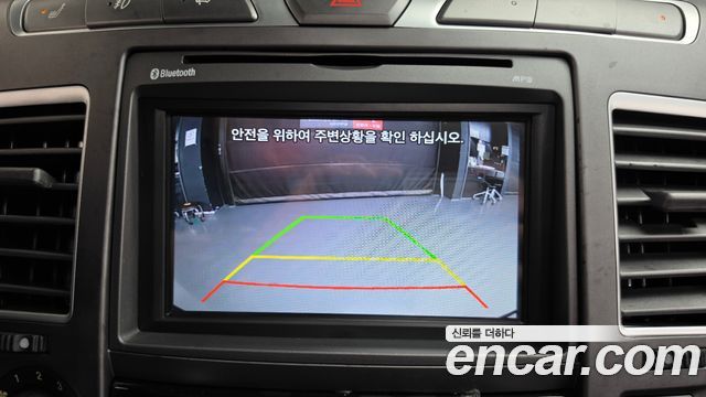 KG Mobility KORANDO 2015 — photo 17