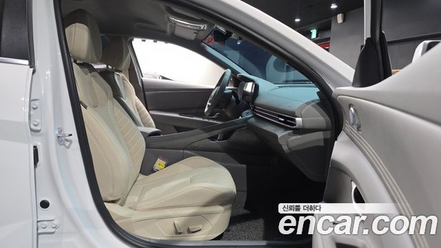Hyundai AVANTE 2026 — photo 16
