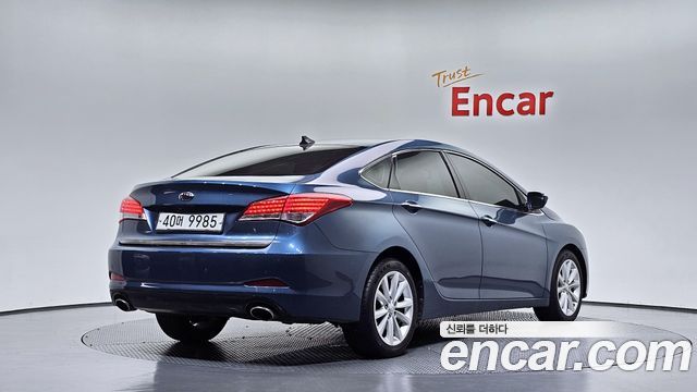 Hyundai i40 2012 — photo 2
