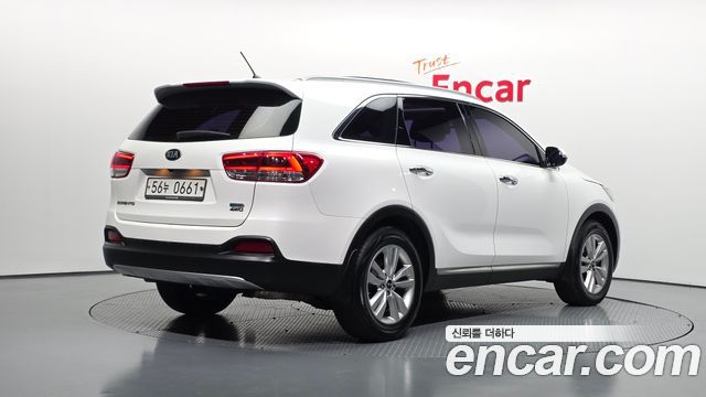 Kia Sorento 2016 — photo 2