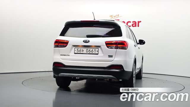 Kia Sorento 2016 — photo 4