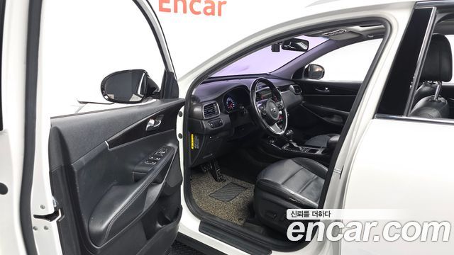 Kia Sorento 2016 — photo 13