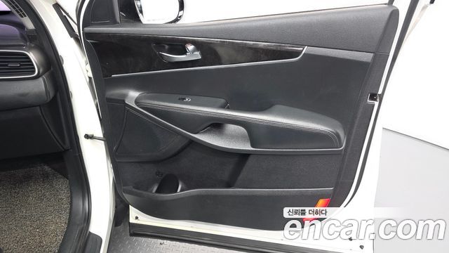 Kia Sorento 2016 — photo 14