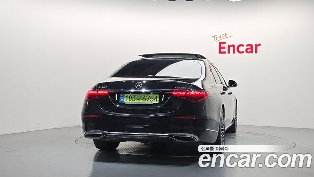 Mercedes-Benz S-Class 2022 — photo 4