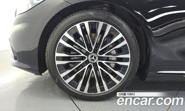 Mercedes-Benz S-Class 2022 — photo 5