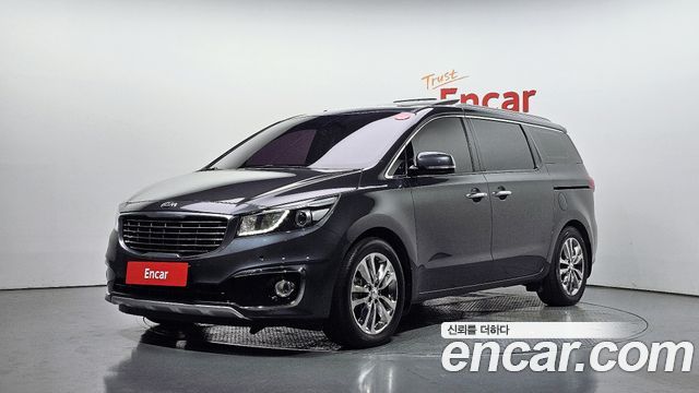Kia Canival 2018 — photo 1