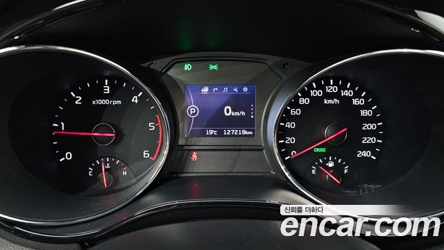 Kia Canival 2018 — photo 8