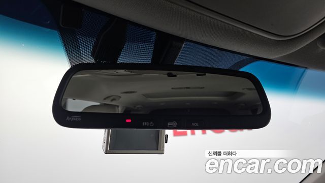 Kia Canival 2018 — photo 16