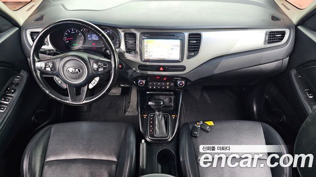 Kia Carens 2014 — photo 10