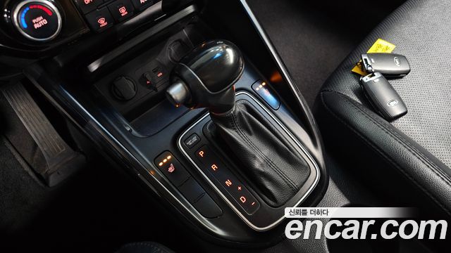Kia Carens 2014 — photo 12