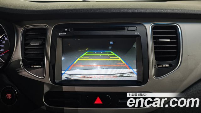 Kia Carens 2014 — photo 25