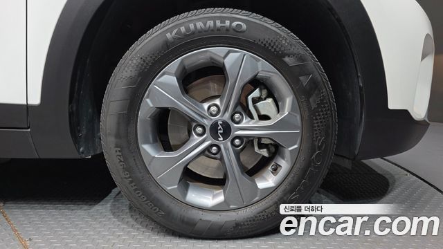 Kia Seltos 2023 — photo 5