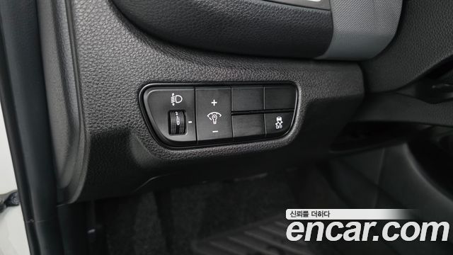 Kia Seltos 2023 — photo 18