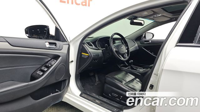 Kia K7 2014 — photo 10