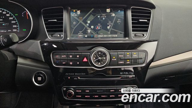 Kia K7 2014 — photo 15