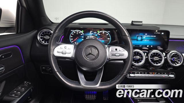 Mercedes-Benz EQB 2023 — photo 19