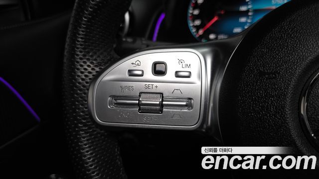 Mercedes-Benz EQB 2023 — photo 23