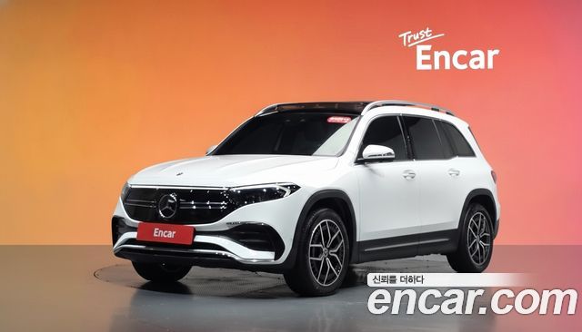 Mercedes-Benz EQB 2023 — photo 1