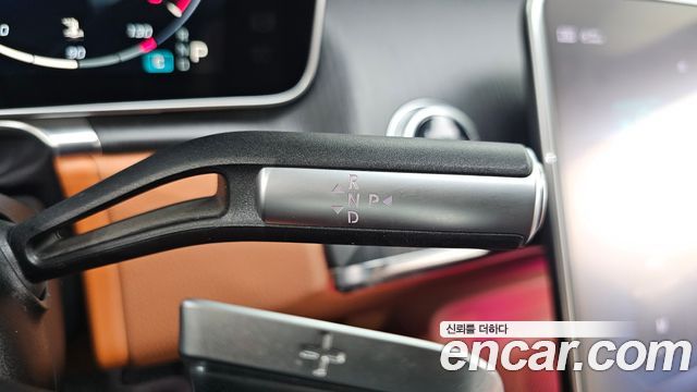 Mercedes-Benz S-Class 2022 — photo 9