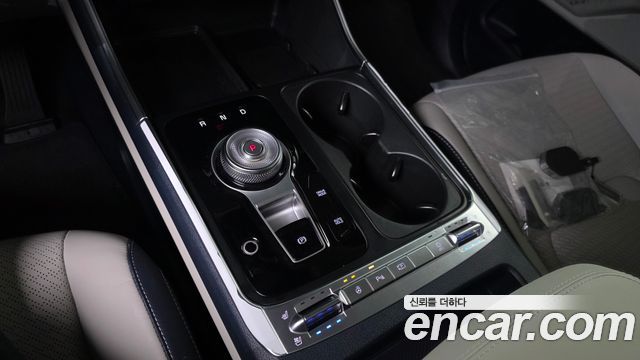 Kia Canival 2025 — photo 12