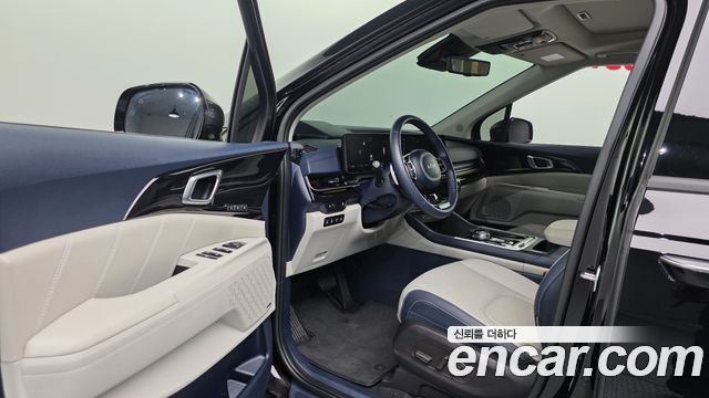 Kia Canival 2025 — photo 13