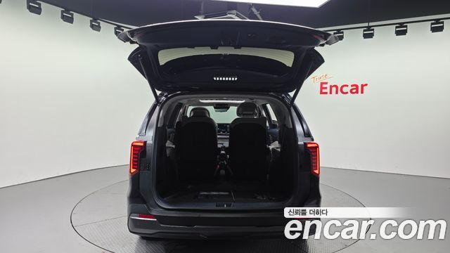 Kia Canival 2025 — photo 24