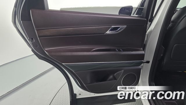 Genesis GV80 2022 — photo 15
