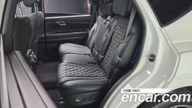 Genesis GV80 2022 — photo 16