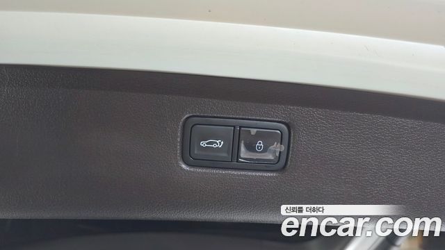 Genesis GV80 2022 — photo 27