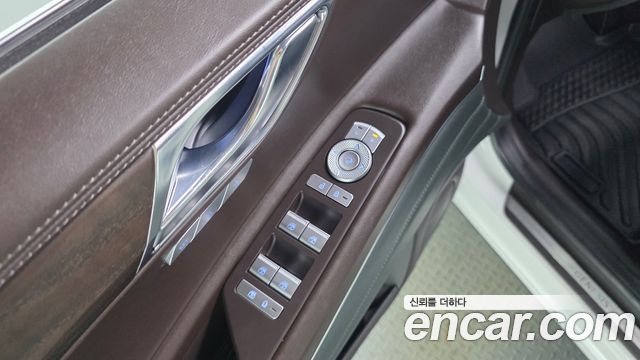 Genesis GV80 2022 — photo 38