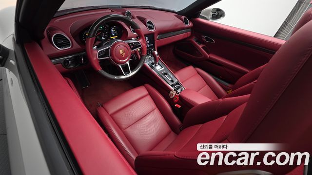 Porsche 718 2023 — photo 10