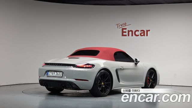 Porsche 718 2023 — photo 26