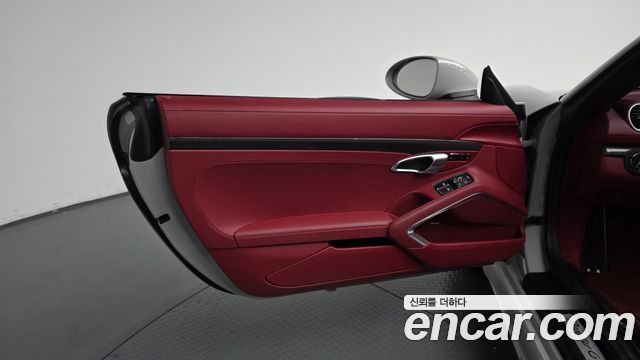 Porsche 718 2023 — photo 15