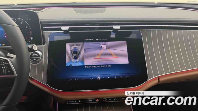 Mercedes-Benz E-Class 2026 — photo 14