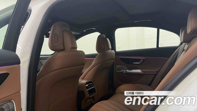 Mercedes-Benz E-Class 2026 — photo 18