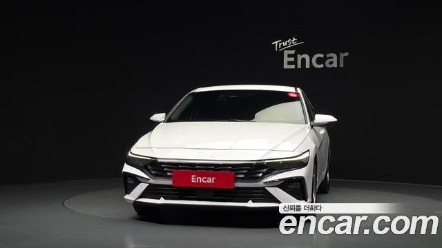 Hyundai AVANTE 2024 — photo 3