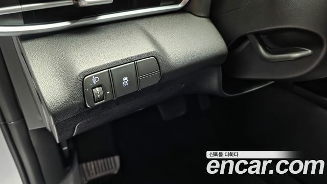 Hyundai AVANTE 2024 — photo 20