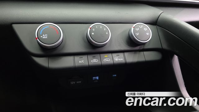 Hyundai AVANTE 2024 — photo 23