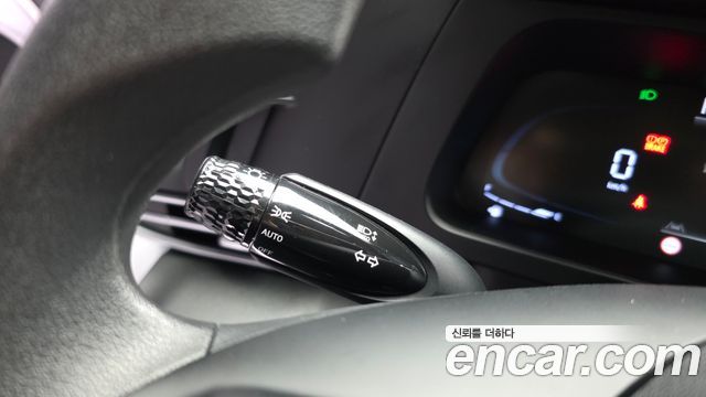 Hyundai AVANTE 2024 — photo 27