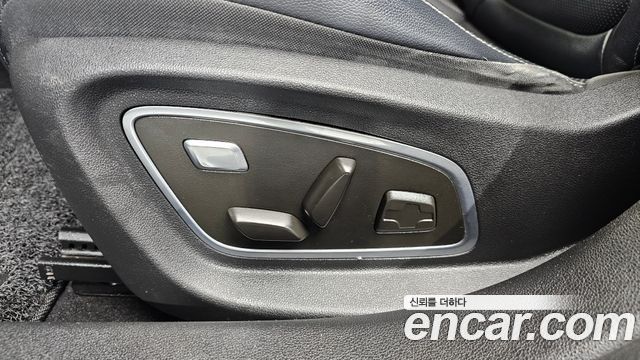 Renault Korea SM6 2017 — photo 19