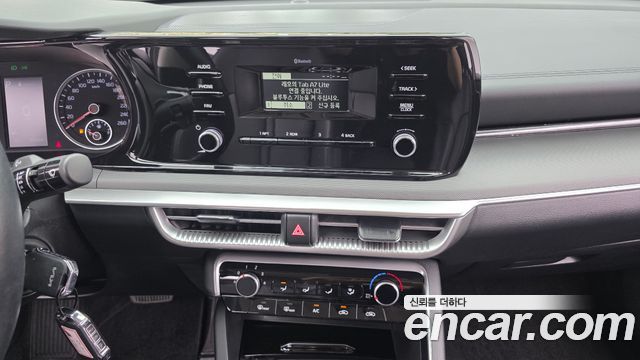Kia K5 2023 — photo 14