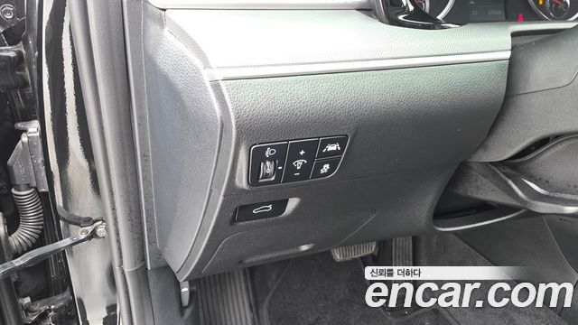Kia K5 2023 — photo 15