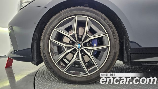 BMW 5-Series 2026 — photo 5