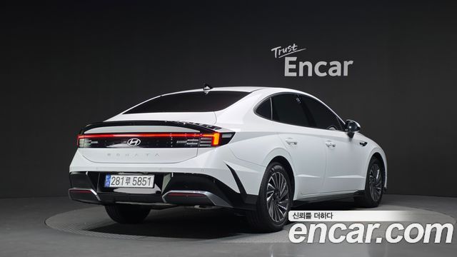 Hyundai Sonata 2024 — photo 2