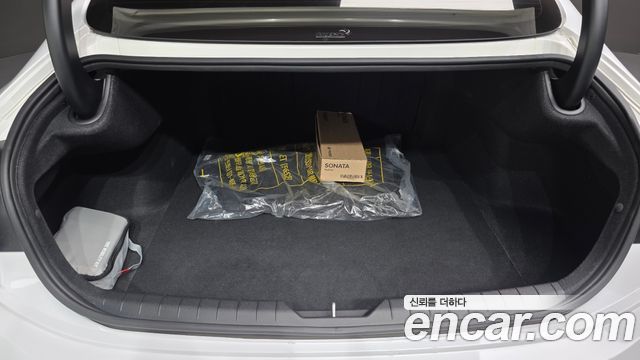 Hyundai Sonata 2024 — photo 28