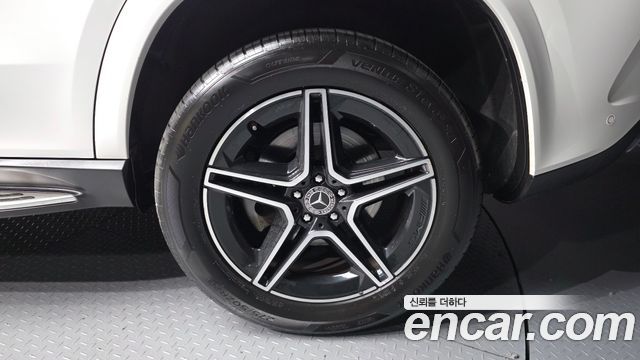 Mercedes-Benz GLE-Class 2019 — photo 5