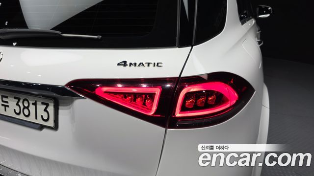 Mercedes-Benz GLE-Class 2019 — photo 9