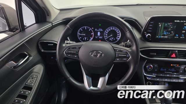 Hyundai Santafe 2019 — photo 13